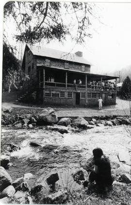The Camp Peniel lodge