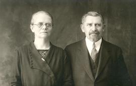 Post card picture of Rev. and Mrs. Wiens