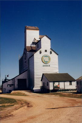 grain elevator in Arden