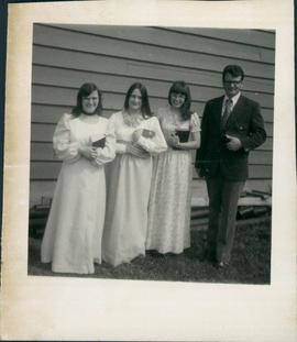 L-R: Laurie Unger, Dolores Knelsen, Martha Wiebe, Pastor Abe Leiding