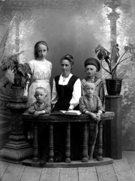 Peter Gerhard Rempel family