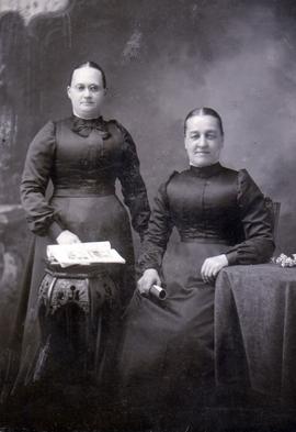 L-R: Lydia Weber and Maria Weber, unmarried