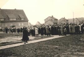 Bechterdissen congregants walking from the old worship center
