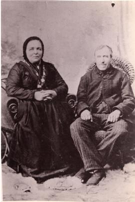 Jacob and Agatha (Petkau) Fehr