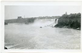 H. H. Hamm at Niagara Falls