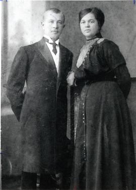 Johann and Maria (Siemens) Peters