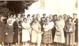 Women's Sunday school class, Dallas Mennonite Brethren Church