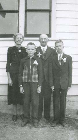 Peter H. Plett family
