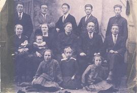Heinrich and Sara Dyck Pankratz family